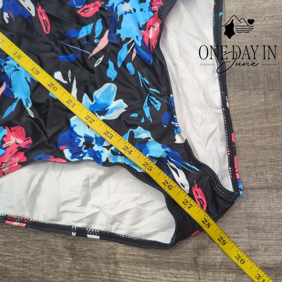 Zando Floral One Piece Swimsuit Size L - Picture 4 of 5